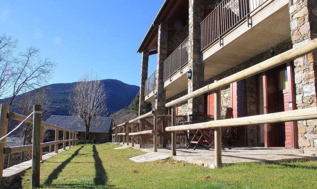Apartaments Fontalba Queralbs Exteriör bild