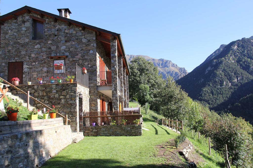 Apartaments Fontalba Queralbs Exteriör bild
